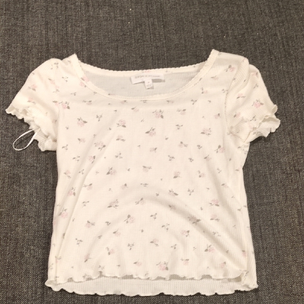 White Floral Ribbed Top